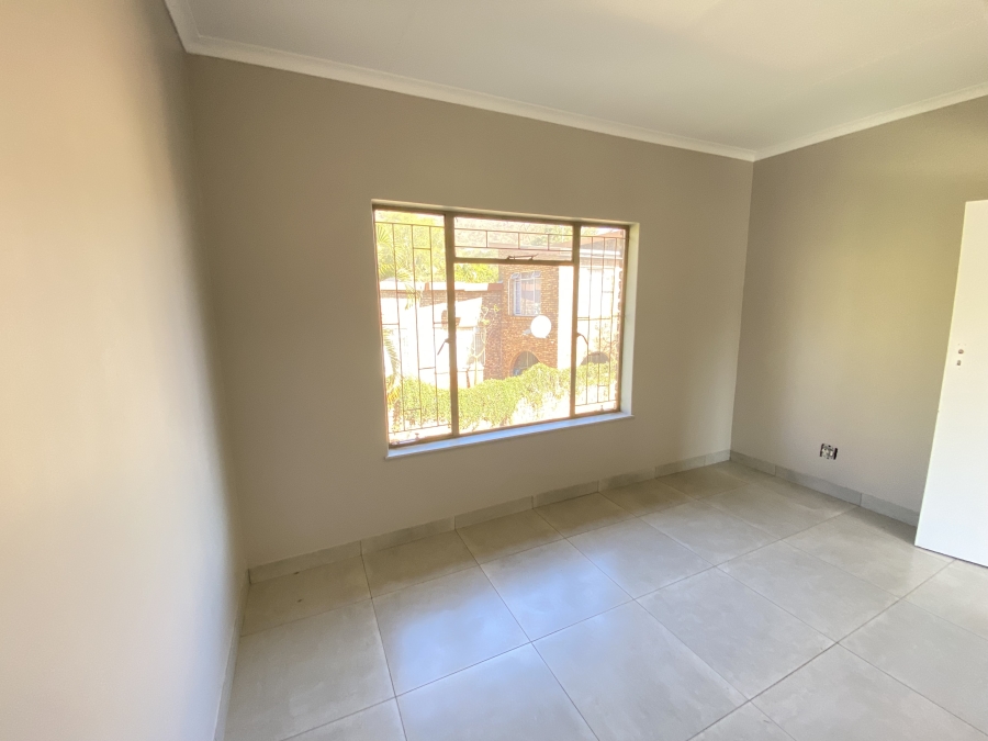 5 Bedroom Property for Sale in Wonderboom Gauteng