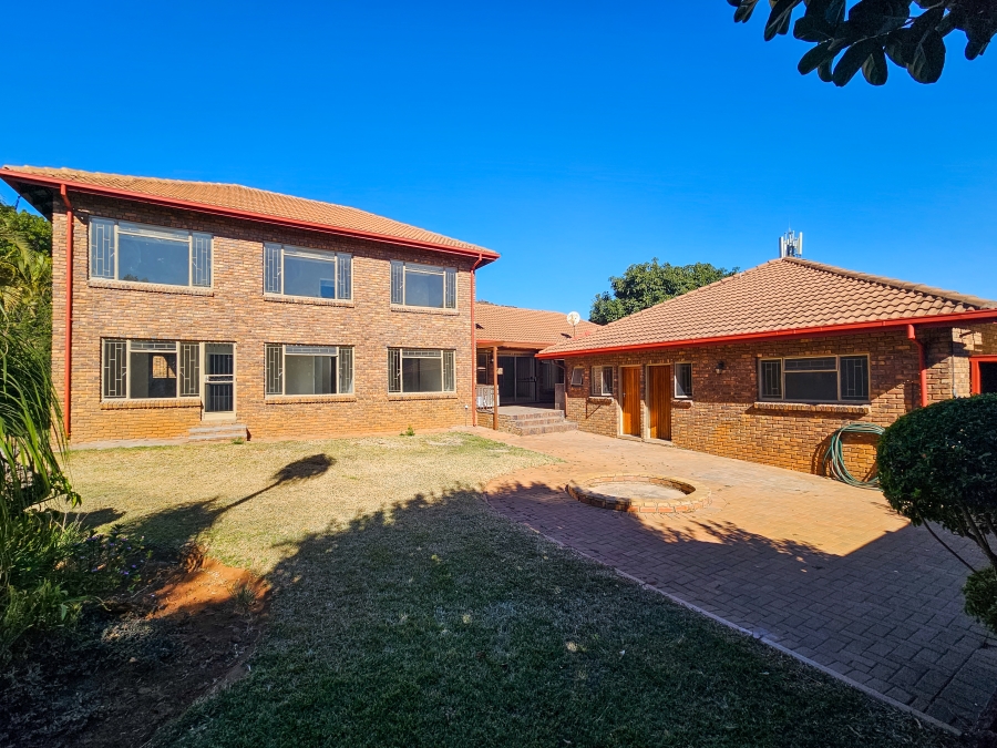 5 Bedroom Property for Sale in Wonderboom Gauteng