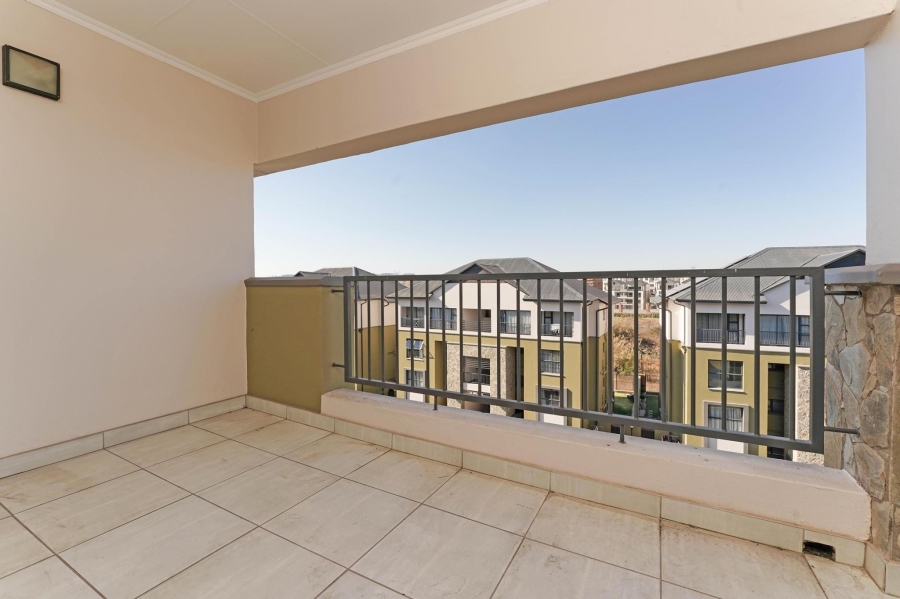 1 Bedroom Property for Sale in Waterfall Gauteng