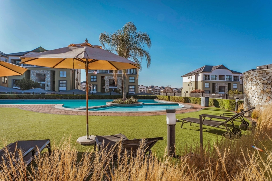 1 Bedroom Property for Sale in Waterfall Gauteng