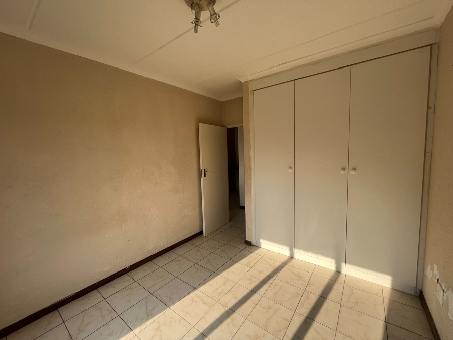 To Let 2 Bedroom Property for Rent in Helderwyk Gauteng