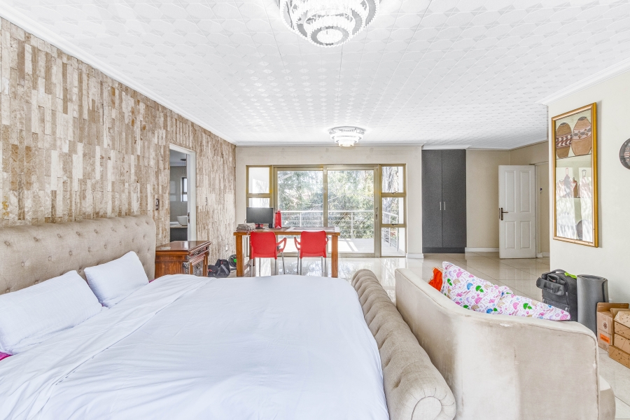 4 Bedroom Property for Sale in Douglasdale Gauteng