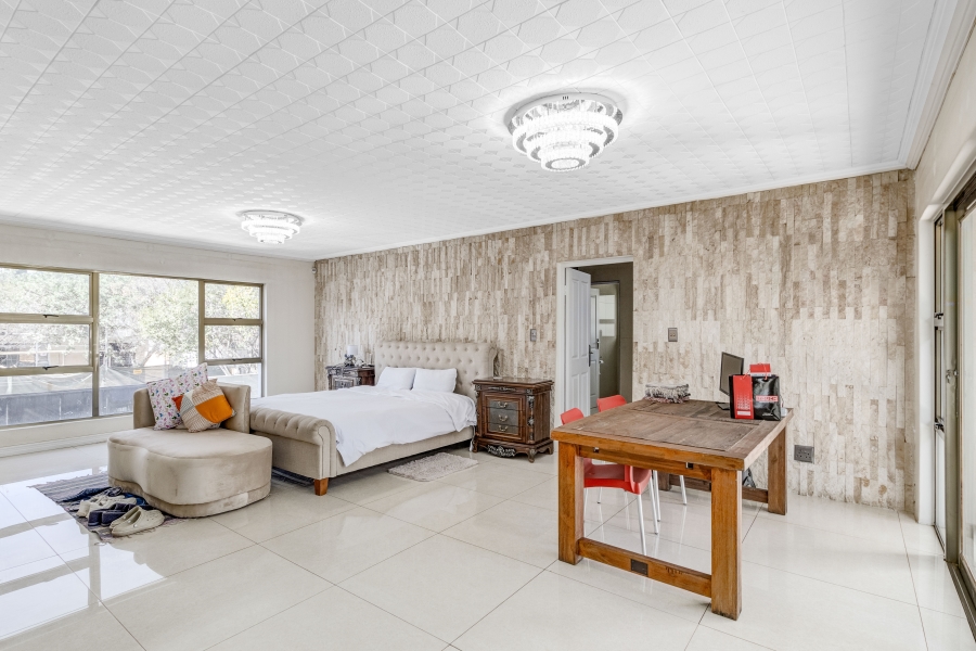 4 Bedroom Property for Sale in Douglasdale Gauteng
