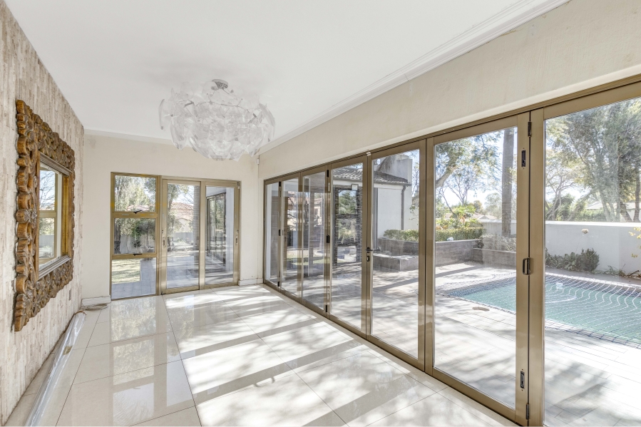 4 Bedroom Property for Sale in Douglasdale Gauteng