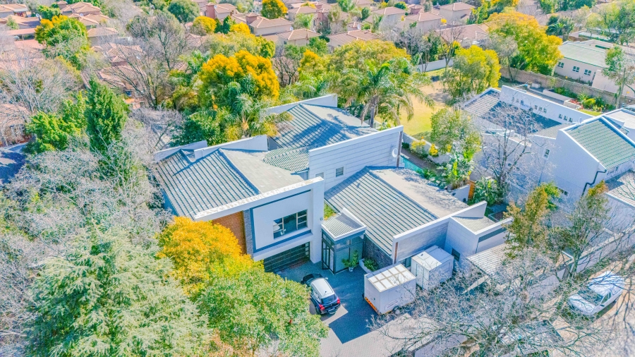 4 Bedroom Property for Sale in Douglasdale Gauteng