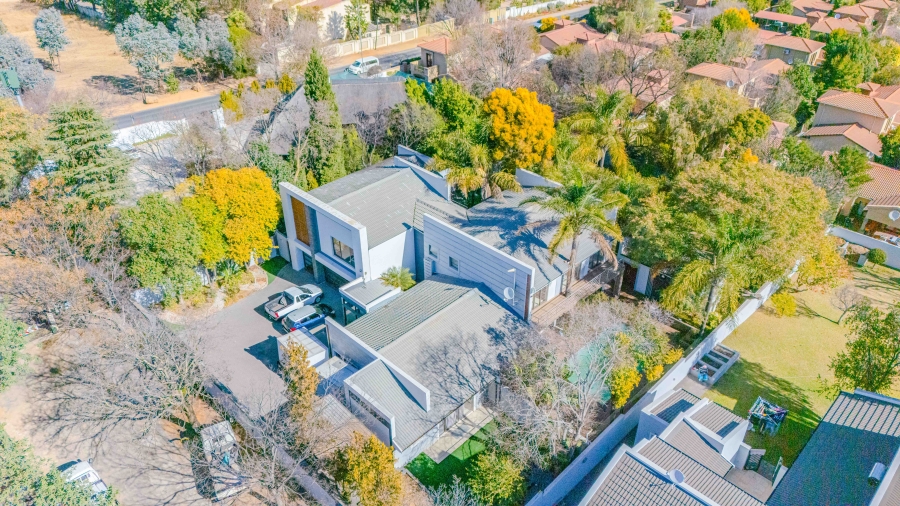 4 Bedroom Property for Sale in Douglasdale Gauteng