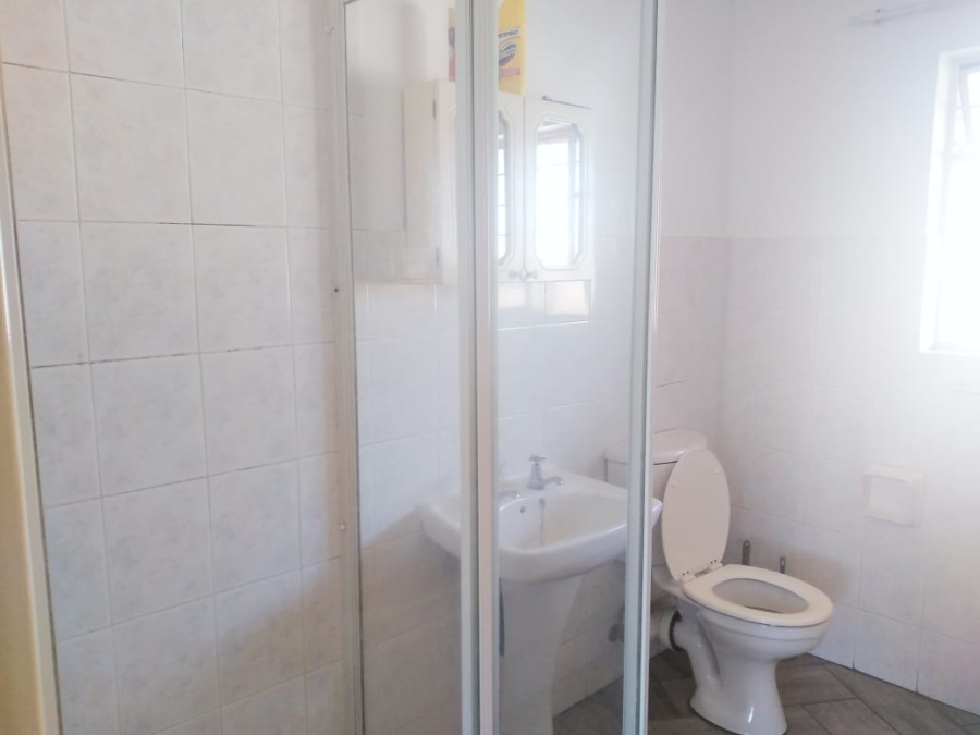 2 Bedroom Property for Sale in Sundowner Gauteng