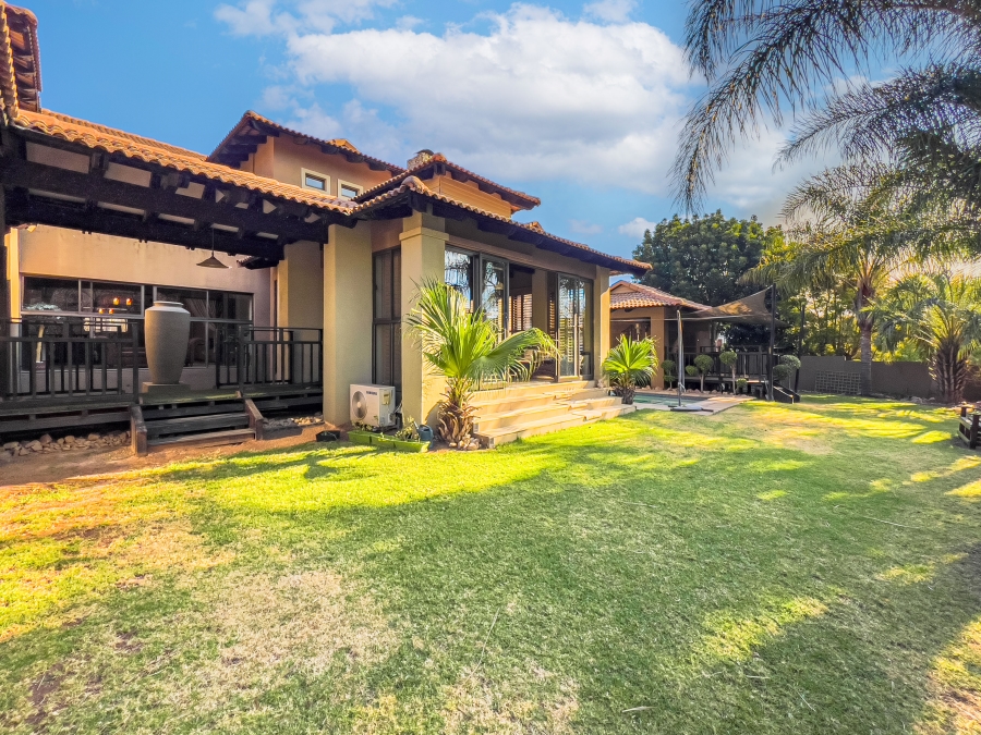 4 Bedroom Property for Sale in Carlswald Gauteng