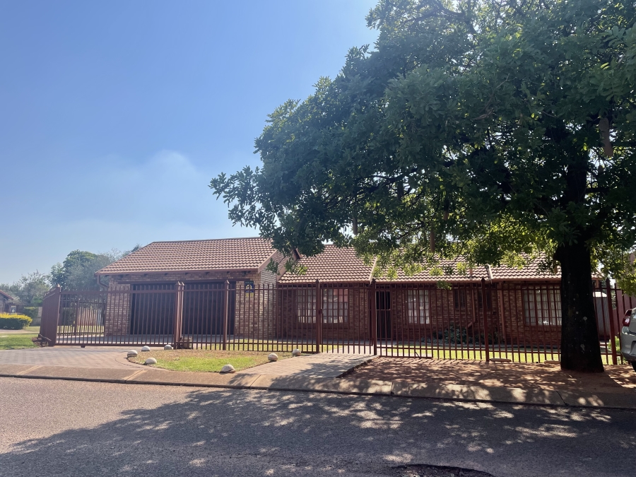 To Let 3 Bedroom Property for Rent in Doornpoort Gauteng