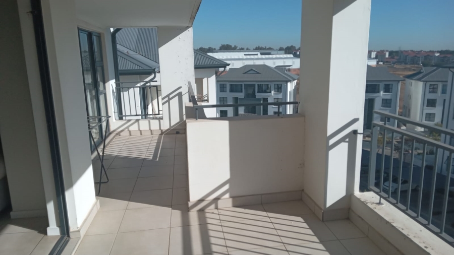 1 Bedroom Property for Sale in Modderfontein Gauteng