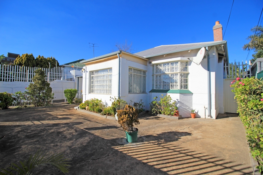 3 Bedroom Property for Sale in Orange Grove Gauteng