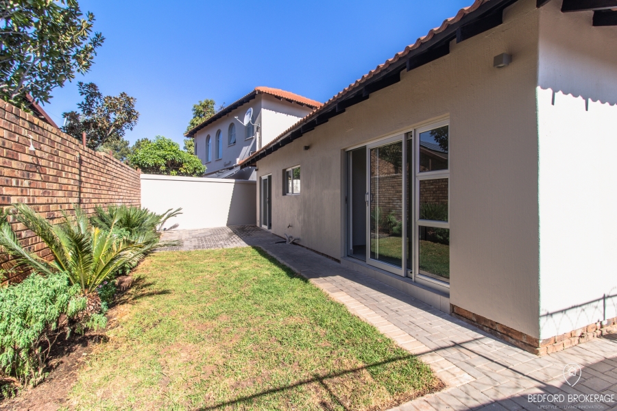 To Let 1 Bedroom Property for Rent in Bedfordview Gauteng