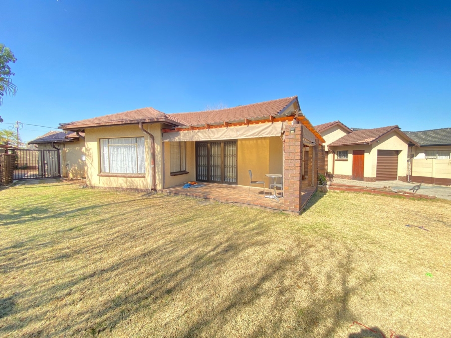 3 Bedroom Property for Sale in Highway Gardens Gauteng