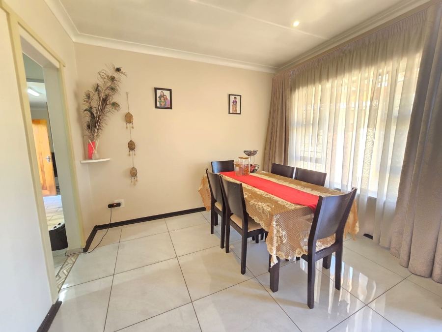 3 Bedroom Property for Sale in Highway Gardens Gauteng