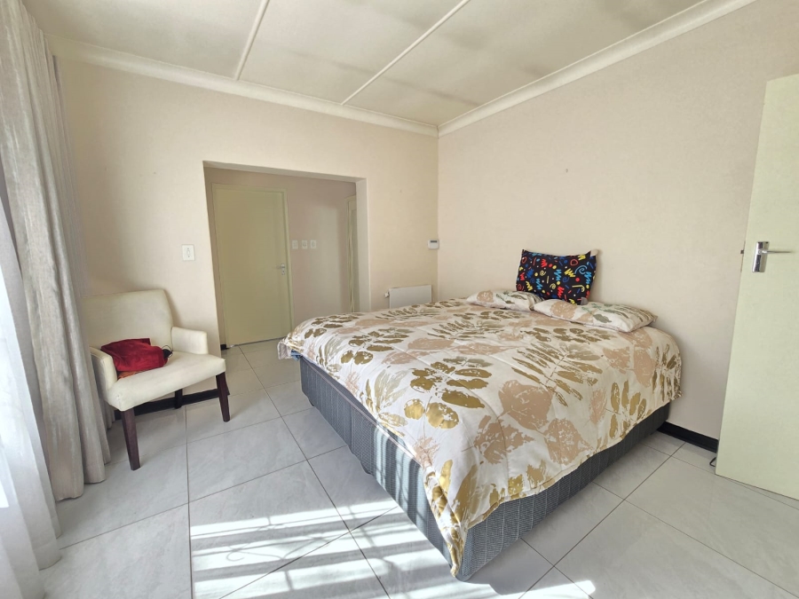 3 Bedroom Property for Sale in Highway Gardens Gauteng