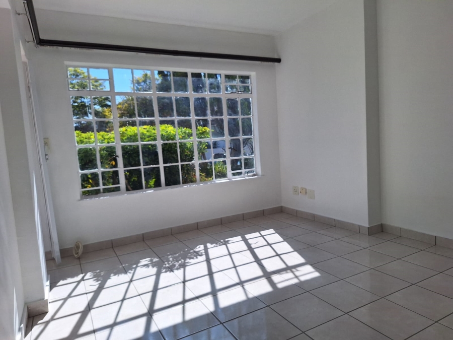 To Let 1 Bedroom Property for Rent in Magaliessig Gauteng