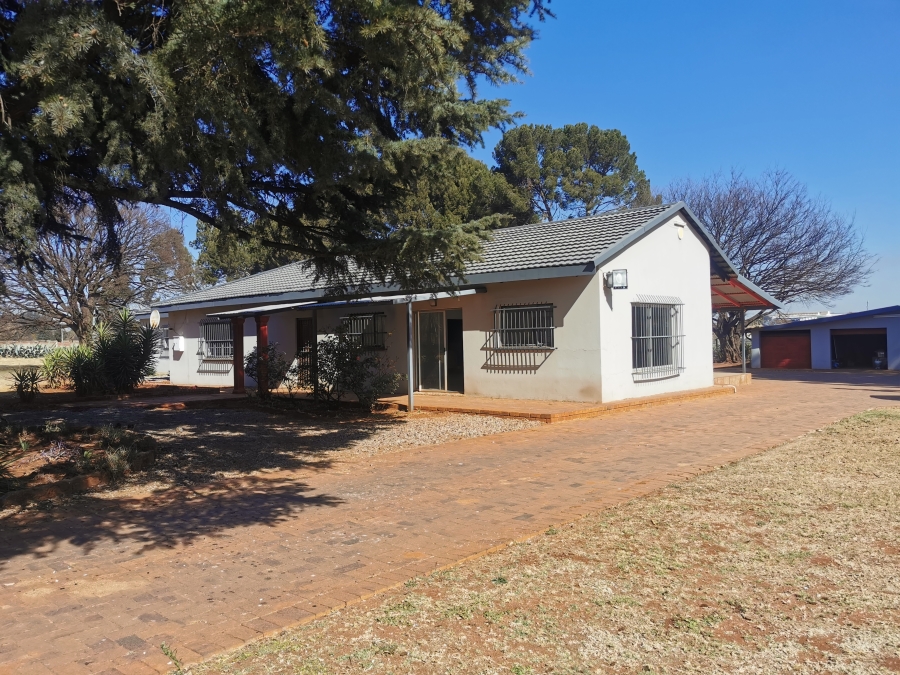 4 Bedroom Property for Sale in Raslouw Gauteng