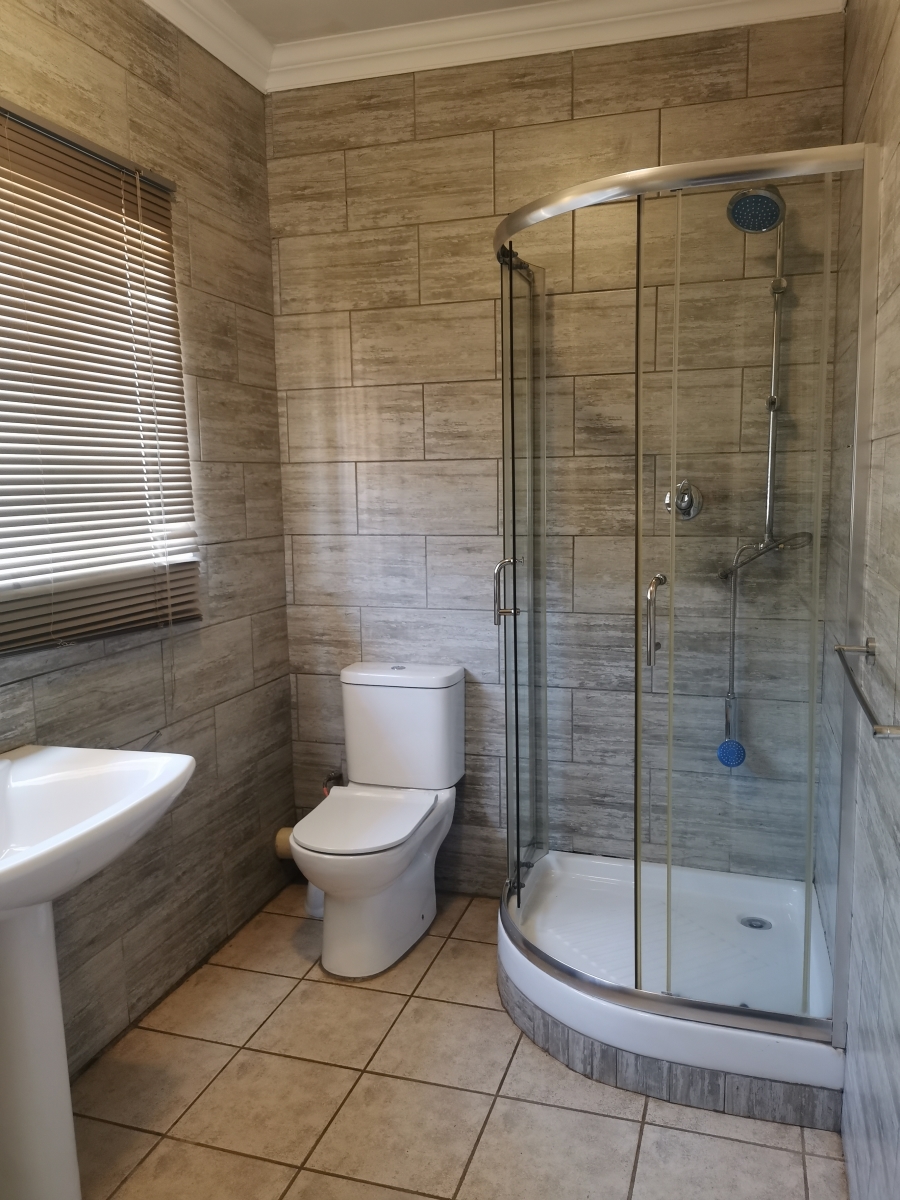 4 Bedroom Property for Sale in Raslouw Gauteng