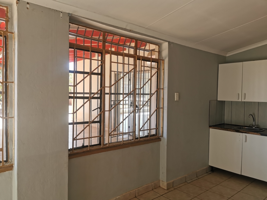 4 Bedroom Property for Sale in Raslouw Gauteng