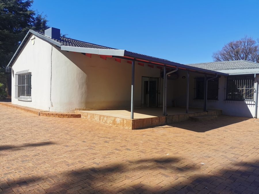 4 Bedroom Property for Sale in Raslouw Gauteng