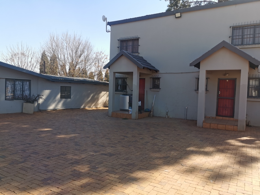 4 Bedroom Property for Sale in Raslouw Gauteng