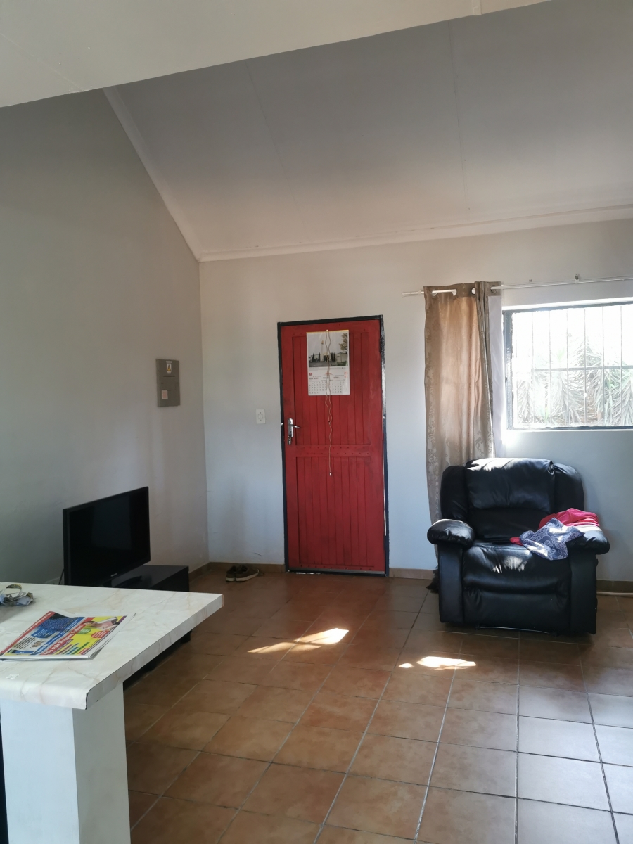 4 Bedroom Property for Sale in Raslouw Gauteng