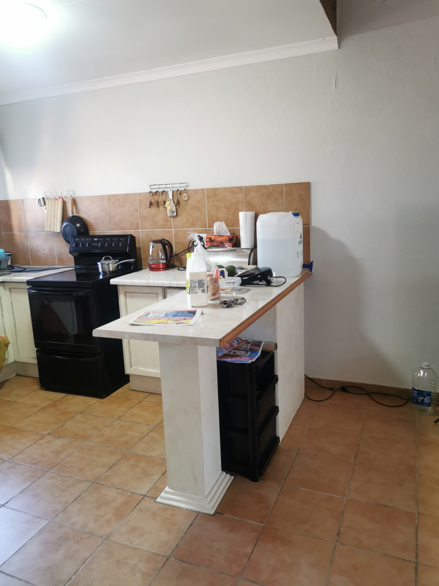 4 Bedroom Property for Sale in Raslouw Gauteng