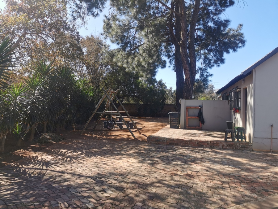 4 Bedroom Property for Sale in Raslouw Gauteng