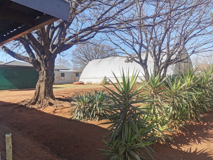 4 Bedroom Property for Sale in Raslouw Gauteng