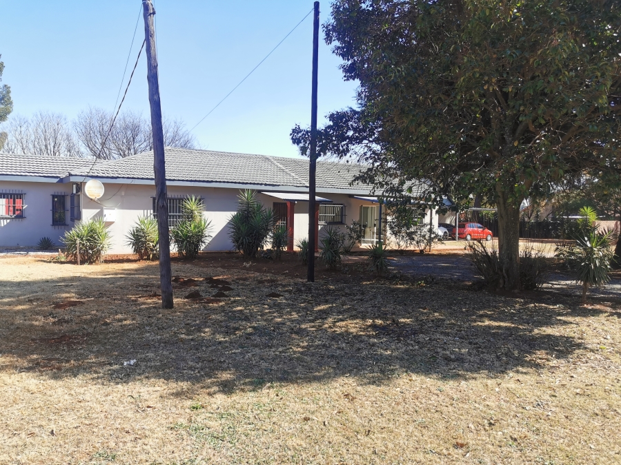 4 Bedroom Property for Sale in Raslouw Gauteng