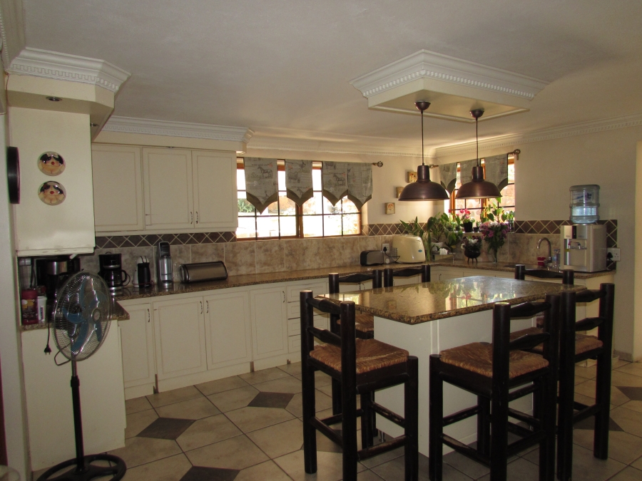 17 Bedroom Property for Sale in Kameeldrift West Gauteng