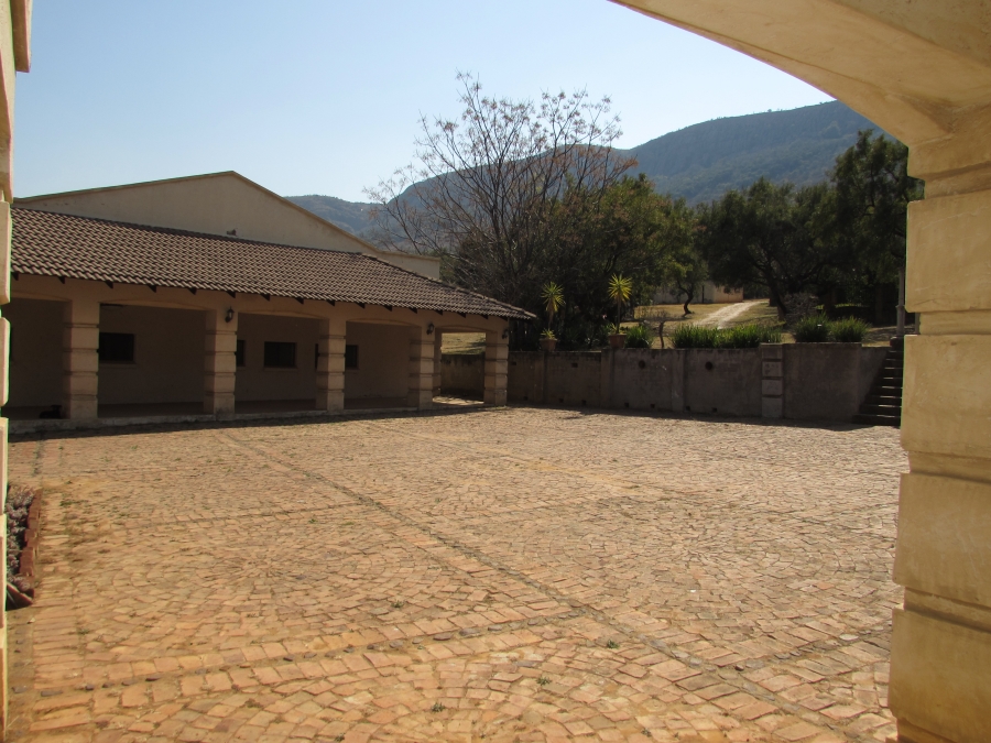 17 Bedroom Property for Sale in Kameeldrift West Gauteng