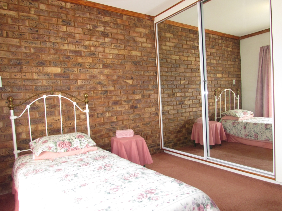 5 Bedroom Property for Sale in Amandasig Gauteng