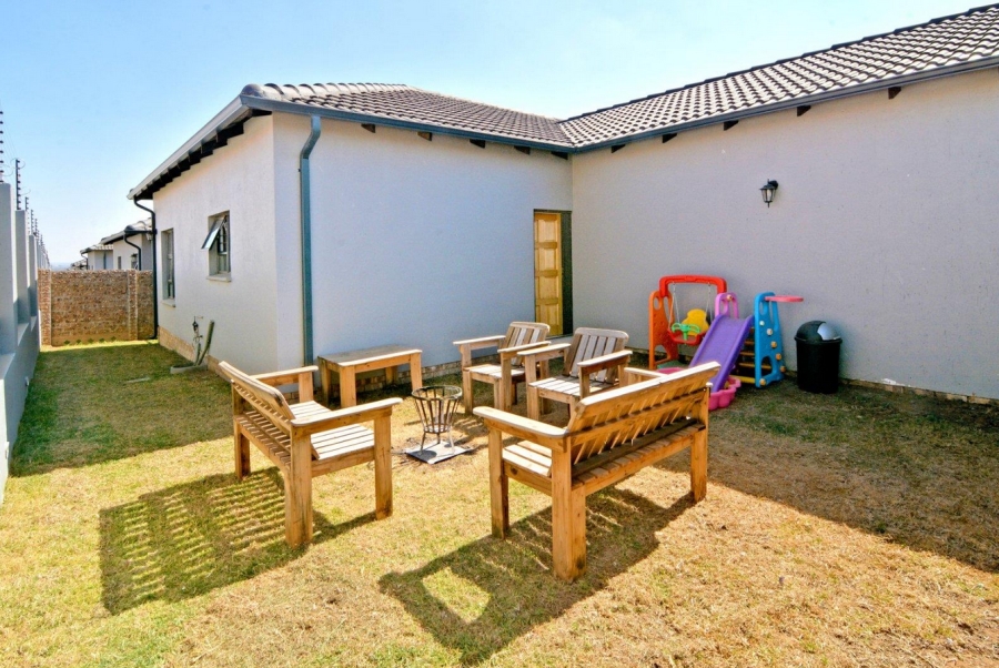 3 Bedroom Property for Sale in Parkrand Gauteng