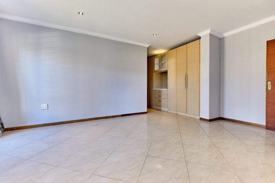 To Let 4 Bedroom Property for Rent in Kyalami Gauteng