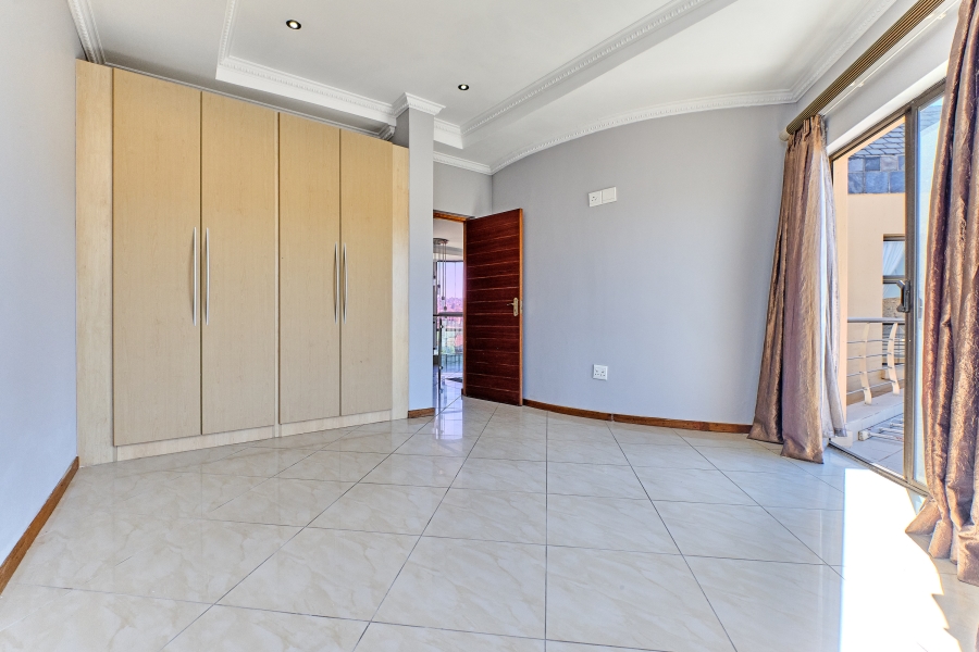 To Let 4 Bedroom Property for Rent in Kyalami Gauteng