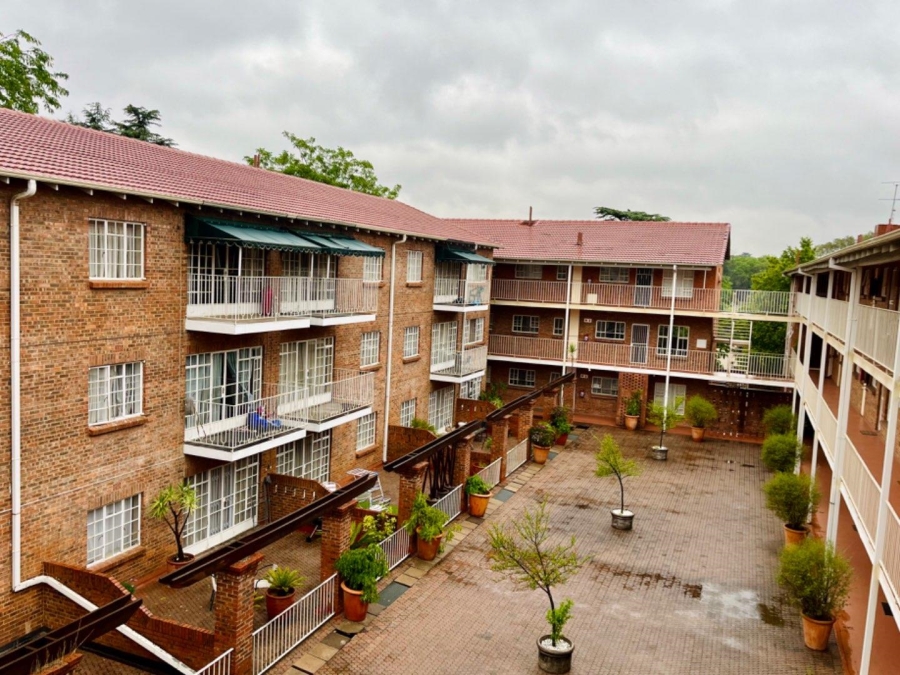 2 Bedroom Property for Sale in Woodmead Gauteng