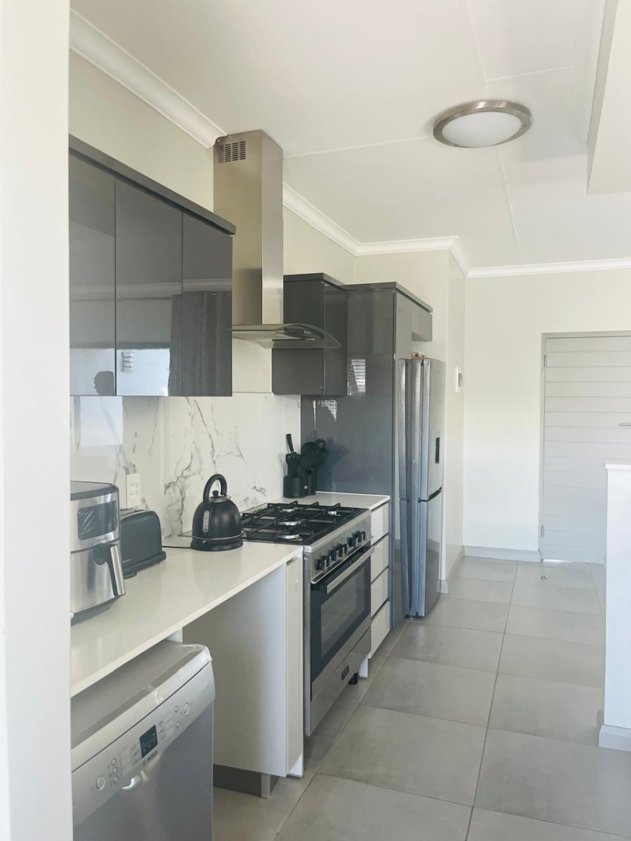 To Let 2 Bedroom Property for Rent in Carlswald Gauteng