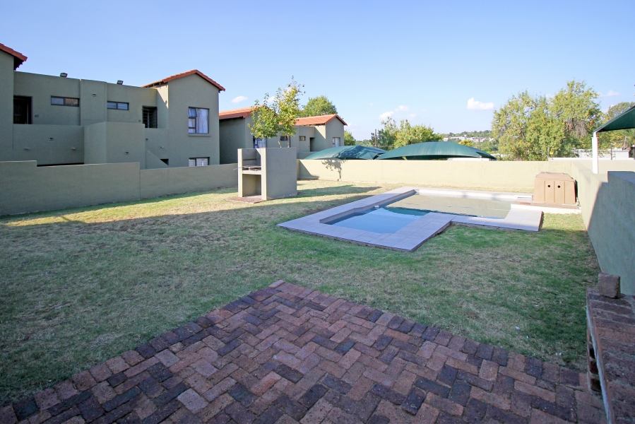 2 Bedroom Property for Sale in Ferndale Gauteng