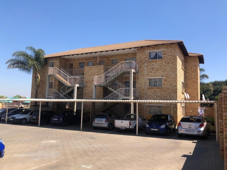 To Let 2 Bedroom Property for Rent in Elspark Gauteng