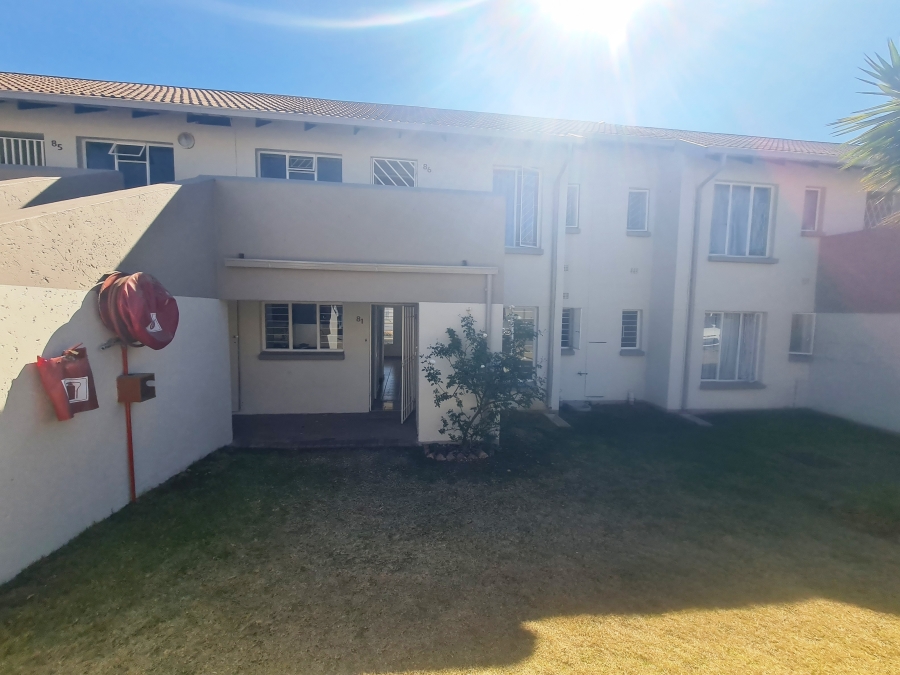 2 Bedroom Property for Sale in Eden Glen Gauteng