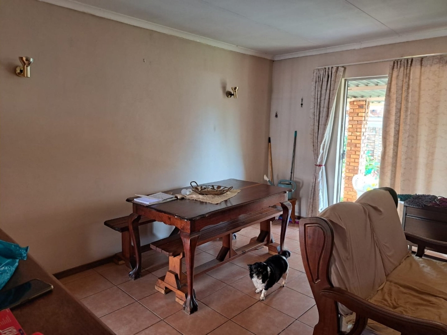 2 Bedroom Property for Sale in Doornpoort Gauteng