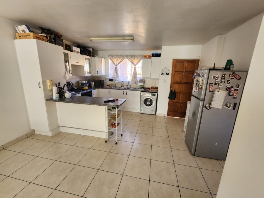 2 Bedroom Property for Sale in Liefde en Vrede Gauteng