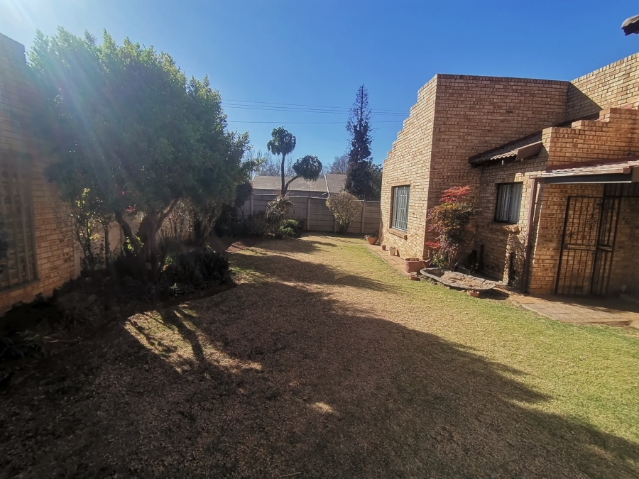 3 Bedroom Property for Sale in Kibler Park Gauteng