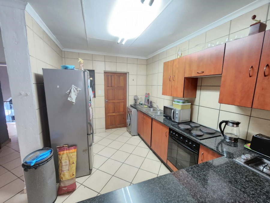 2 Bedroom Property for Sale in Northgate Gauteng