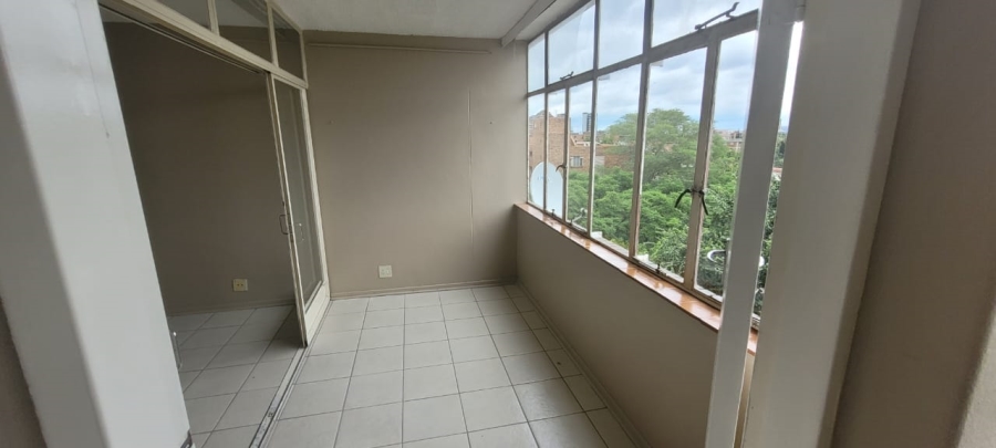 2 Bedroom Property for Sale in Sunnyside Gauteng