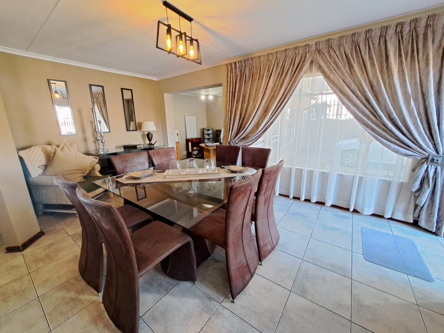 3 Bedroom Property for Sale in Brakpan North Gauteng