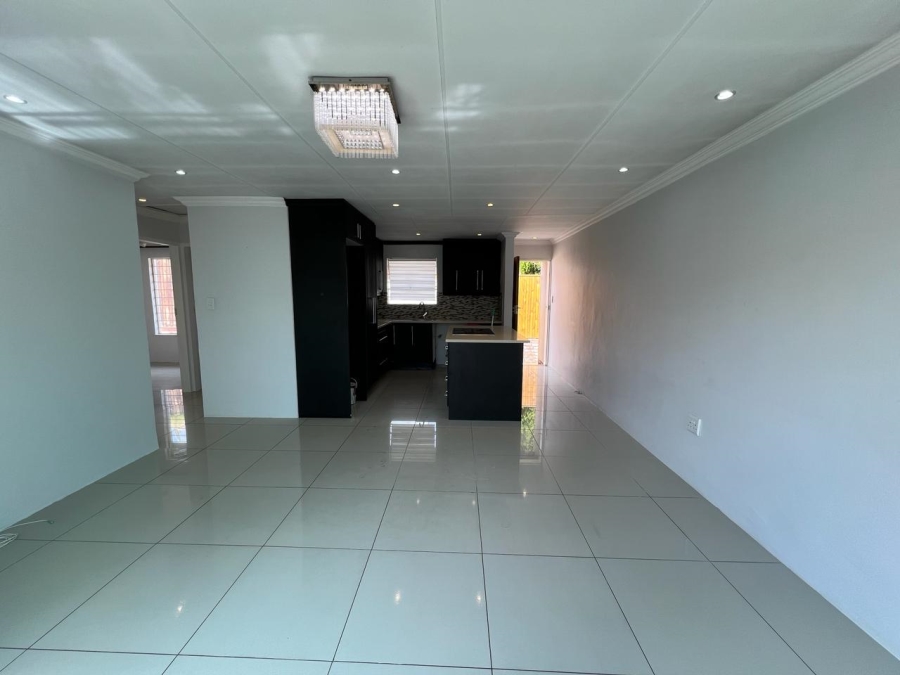 2 Bedroom Property for Sale in Sunninghill Gauteng