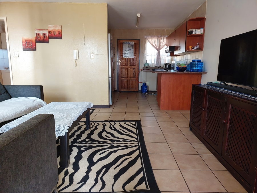 To Let 2 Bedroom Property for Rent in Riversdale Gauteng