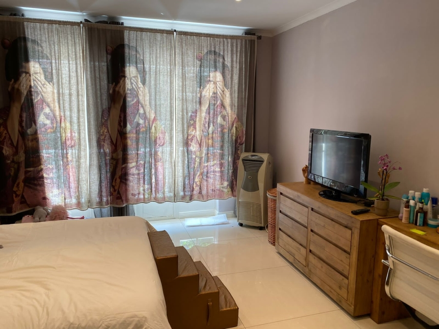 To Let 2 Bedroom Property for Rent in Sandton Central Gauteng